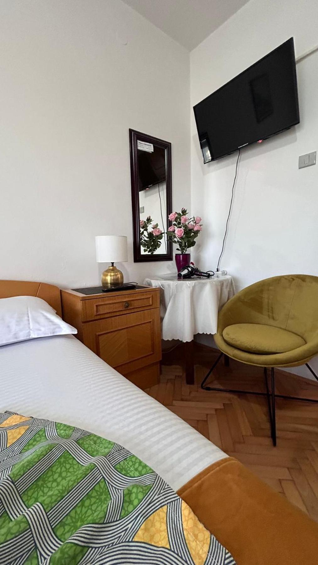 Apartments Gazi ウルツィニ エクステリア 写真