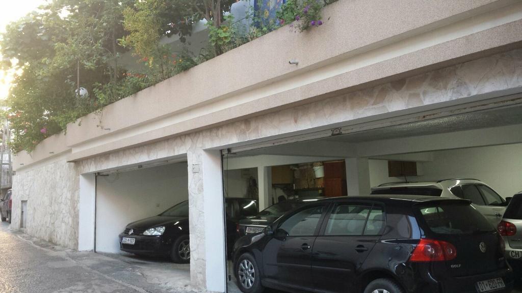 Apartments Gazi ウルツィニ エクステリア 写真