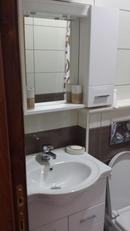 Apartments Gazi ウルツィニ エクステリア 写真