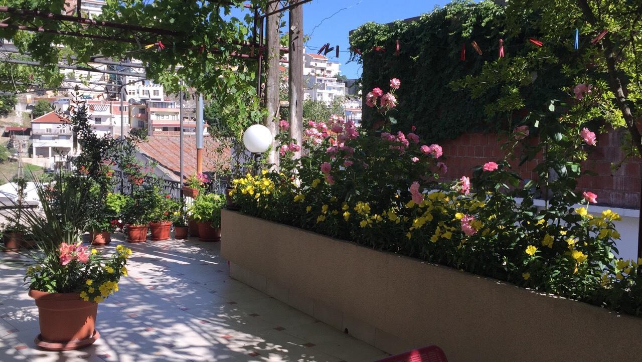 Apartments Gazi ウルツィニ エクステリア 写真